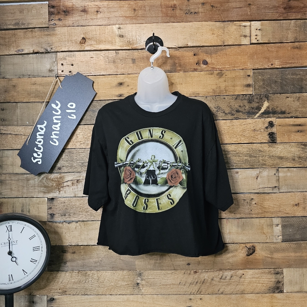 Guns n' roses women's cropped black band shirt size xl